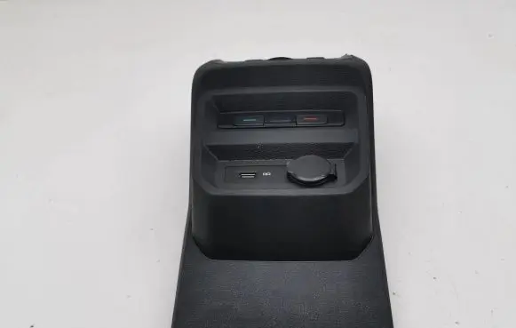 Rear air vent grill