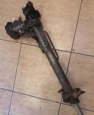 Volkswagen Golf IV Steering rack 1J1422105
