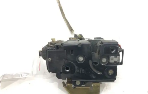 Audi A6 S6 C5 4B Front door lock