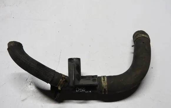 Citroen DS3 Engine coolant pipe/hose 9684589080