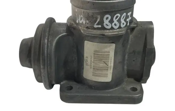 BMW 5 E39 EGR valve 2247177