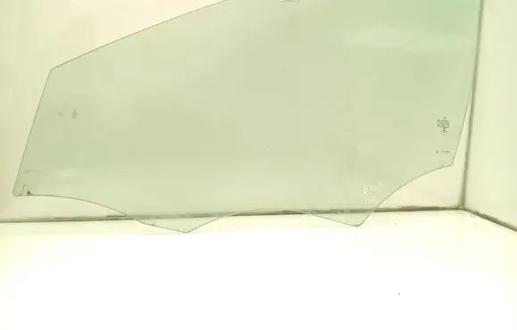 Mercedes-Benz A W176 Front door window glass four-door 43R00049 DOT24M25AS2 E000292