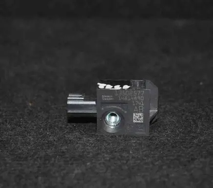 Opel Meriva B Airbag deployment crash/impact sensor 13502577