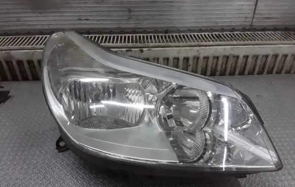 Citroen C5 Headlight/headlamp 89009360