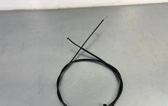 Volkswagen Touareg III Engine bonnet/hood lock release cable 4M1823535D