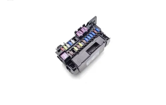Mazda CX-5 II Fuse module K12366731