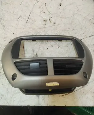Toyota RAV 4 (XA10) Dash center air vent grill 5541042090 5542142090 55421190H1