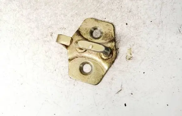 Jeep Grand Cherokee (WK) Front door lock loop/hook striker 