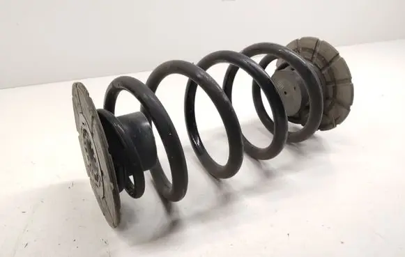 Mercedes-Benz Vito Viano W447 Rear coil spring