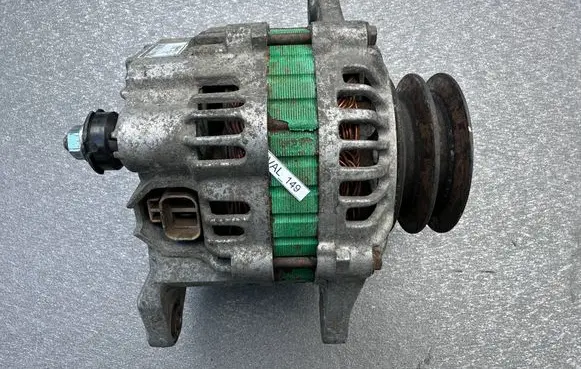 Nissan Patrol Y61 Generator/alternator 23100VB310