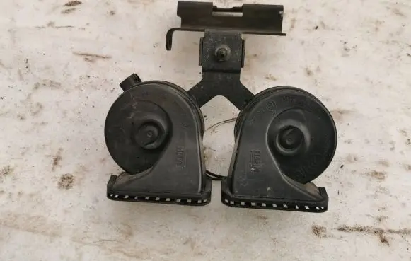 Land Rover Evoque I Horn signal A046522
