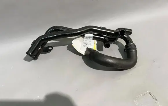 Volkswagen PASSAT B7 USA Engine coolant pipe/hose 5C0121064H