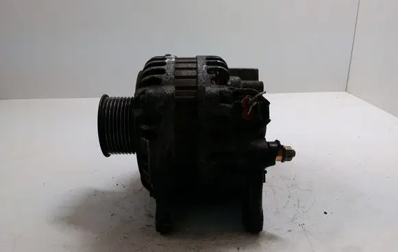 Mazda 6 Generator/alternator RF5CA3TB4981