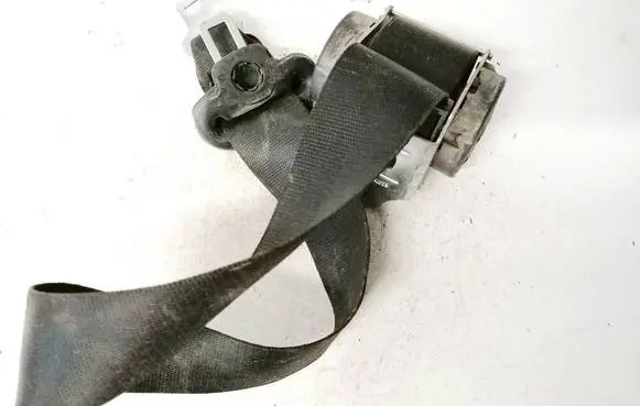 Mitsubishi Colt Middle seatbelt (rear) 602441500