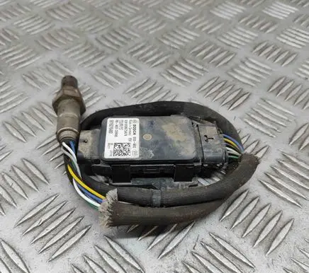 Opel Vivaro Lambda probe sensor 0281008675 0281008676