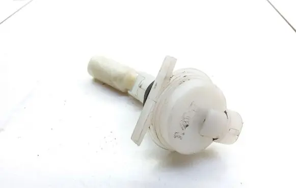 Chrysler Voyager Windshield washer fluid level sensor 