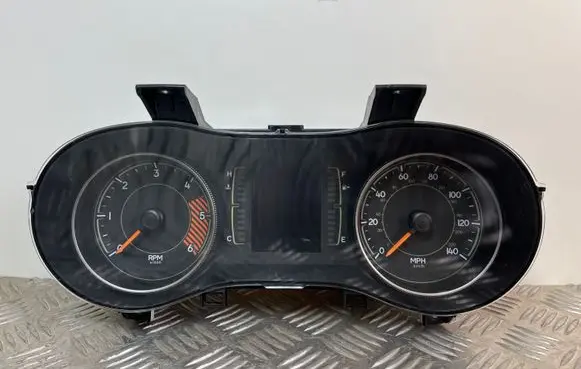 Jeep Cherokee Speedometer (instrument cluster) P68241305AC