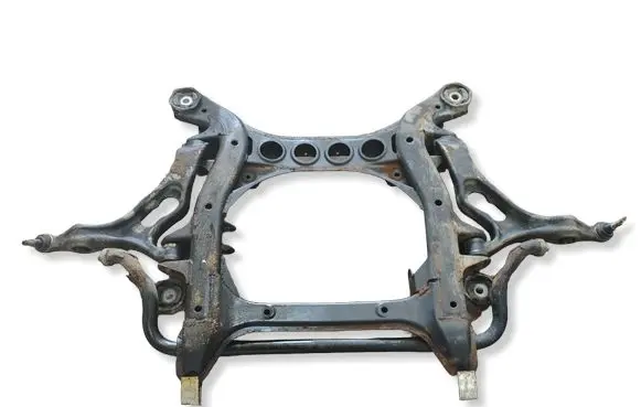 Volkswagen Touareg II Front subframe 7P0400025