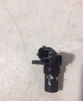 Ford Mondeo Mk III Camshaft position sensor 1S7F12K073AD
