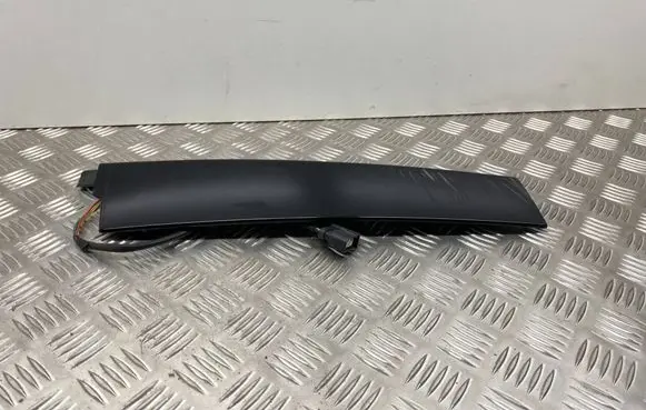 Ford Escape III Front door glass trim molding CJ54S20899BCW CJ5T14A626AJW