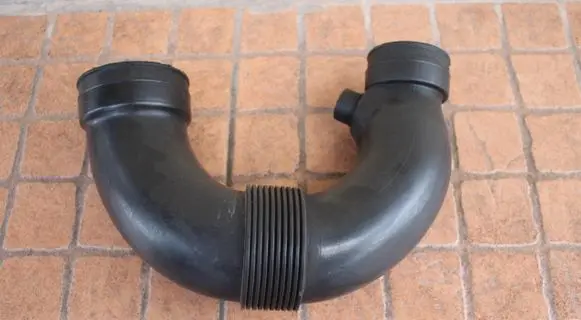 Mercedes-Benz E W210 Air intake hose/pipe A6130940008