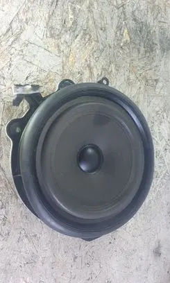 Audi A4 S4 B7 8E 8H Front door speaker 8E0035411
