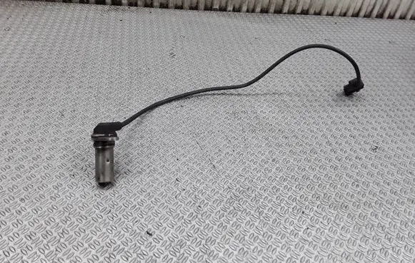 Volkswagen Golf III Crankshaft position sensor 028907319B