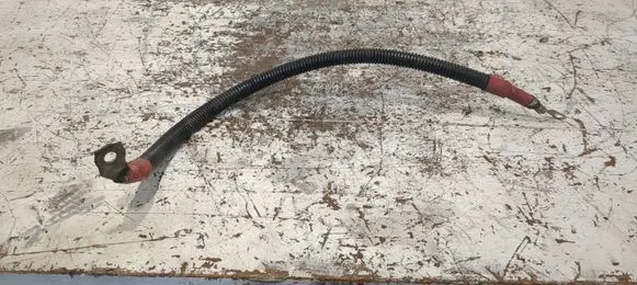 BMW 5 E60 E61 Positive cable (battery) 