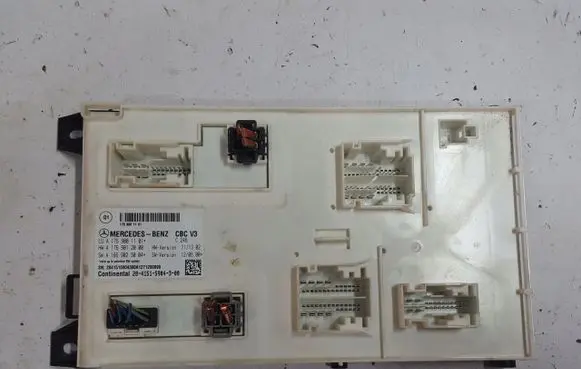 Mercedes-Benz B W246 W242 SAM control unit A1769001101