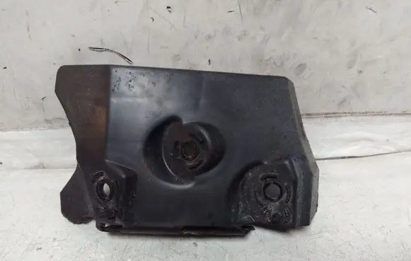 Seat Altea Fender mounting bracket 5P0807183A