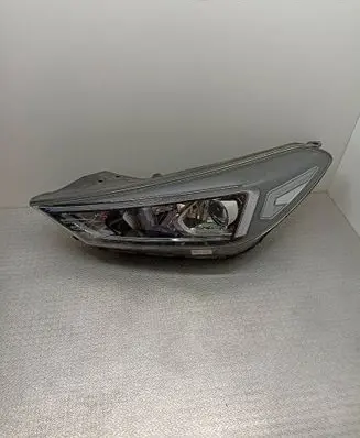 Hyundai Tucson TL Headlight/headlamp 92101D7600 L009D600062783 010420191410