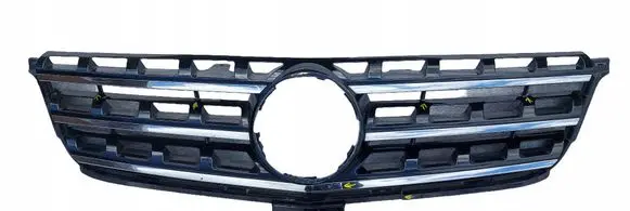 Mercedes-Benz ML W166 Front bumper upper radiator grill A1668800123