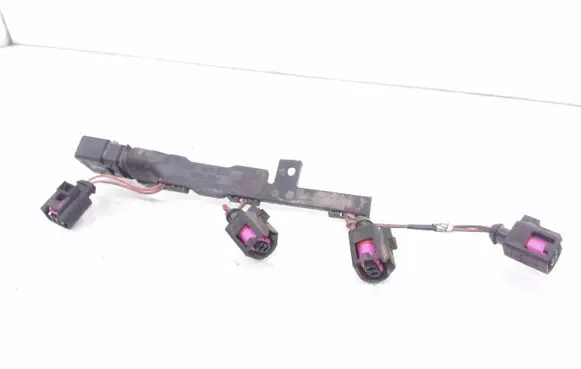 Audi A3 S3 8P Fuel injector wires 06F971824