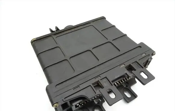 Volkswagen Golf IV Gearbox control unit/module 01M927733LT 5DG007923-65