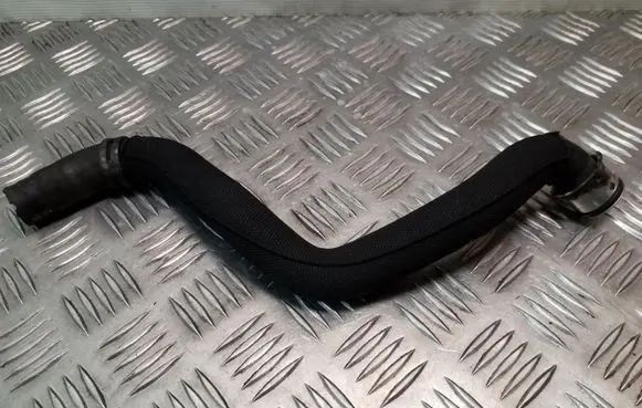 Mercedes-Benz E W212 Engine coolant pipe/hose A2125010782