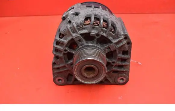 Renault Kangoo I Generator/alternator 8200537415