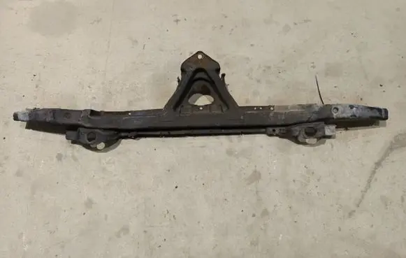 Mercedes-Benz A W169 Radiator mount bracket 