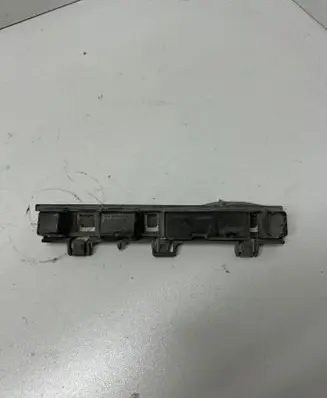 BMW 4 F36 Gran coupe Fender mounting bracket 7294887