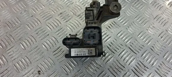BMW 1 F20 F21 Current control relay 922501504