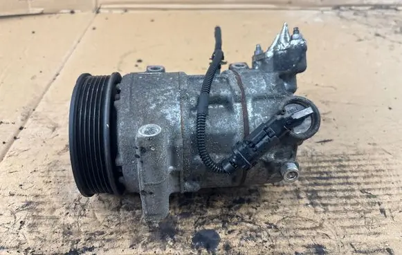 Citroen C4 II Picasso Air conditioning (A/C) compressor (pump) 9675655880 4471504722 9675659880