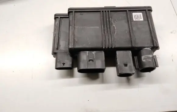 BMW 2 F45 Power management control unit P00160275 8647841