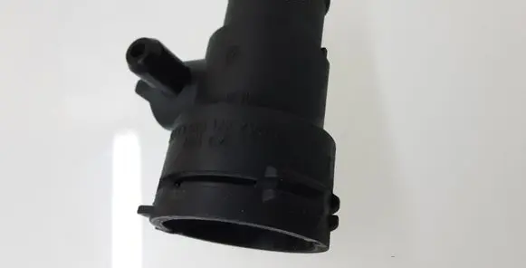 Audi Q5 SQ5 Engine coolant pipe/hose 8K0122293F