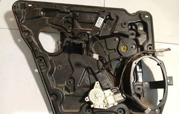 Fiat Freemont Sliding door window regulator with motor 