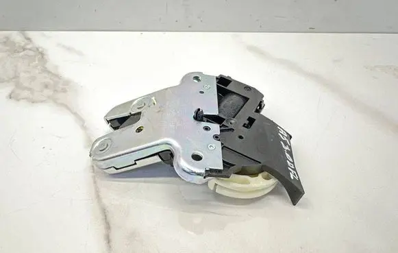 Audi A5 8T 8F Tailgate/trunk/boot lock/catch/latch 4F5827505D