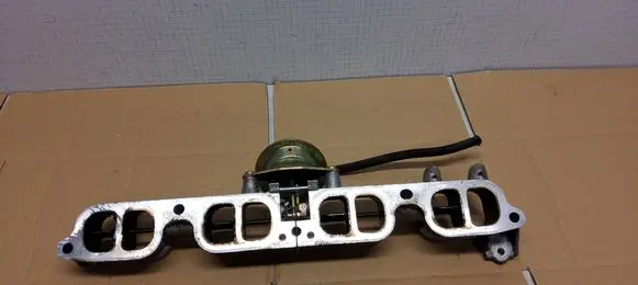 Toyota Avensis T250 Engine shut-off valve 
