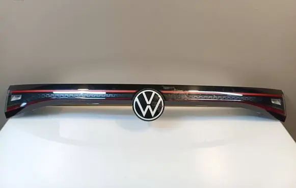 Volkswagen ID.4 Tailgate rear/tail lights