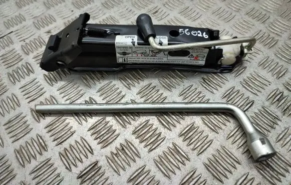 Mini One - Cooper Clubman R55 Lift Jack 1501930