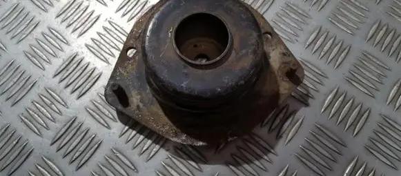 Chrysler Voyager Coil spring mount 