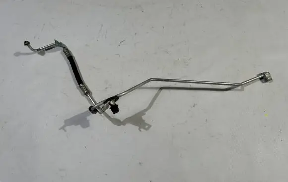 Jeep Grand Cherokee Air conditioning (A/C) pipe/hose 68161180AA