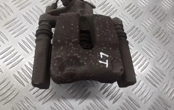 Renault Megane III Rear brake caliper